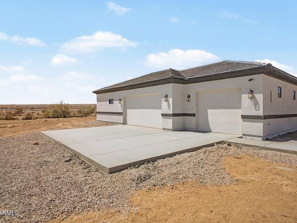 15728 W Montgomery Road, Peoria, AZ 85383