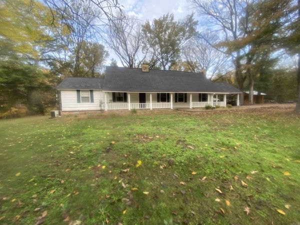250 Jamestown Road, Desha, AR 72527