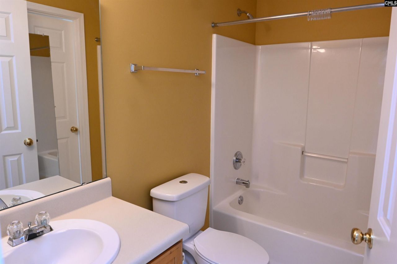 110 Haynesworth Place Photo 13