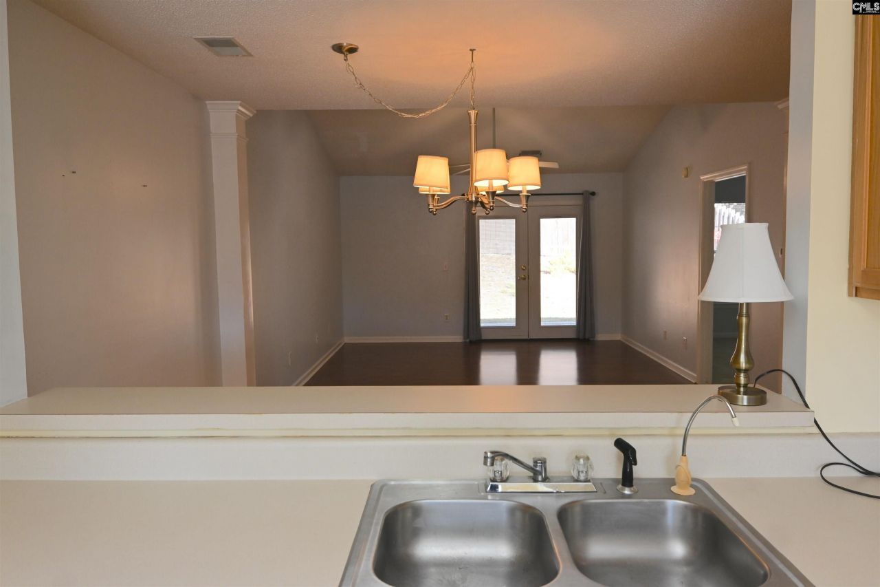 110 Haynesworth Place Photo 5