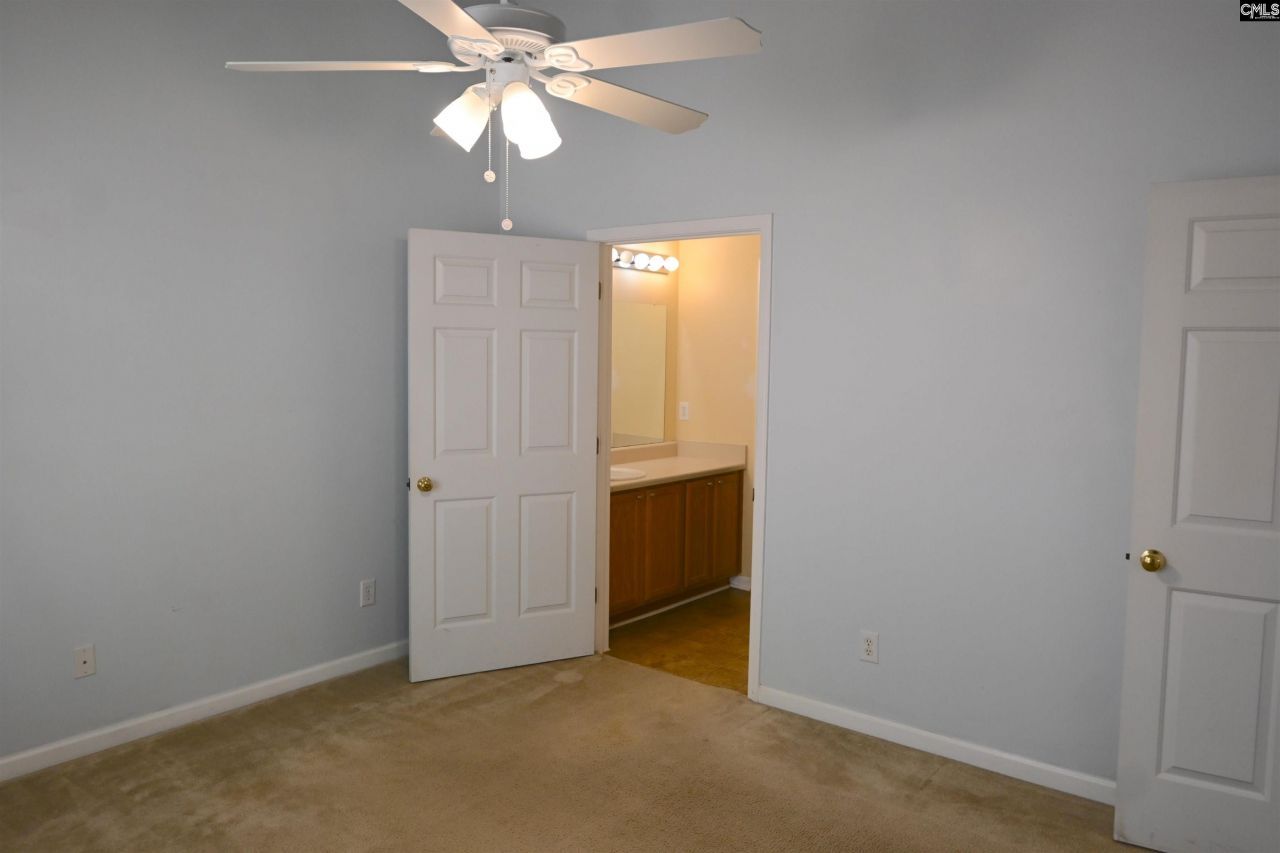 110 Haynesworth Place Photo 9