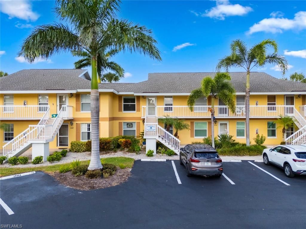 1305 Mainsail Dr, Unit 1013, Naples, FL 34114 Photo