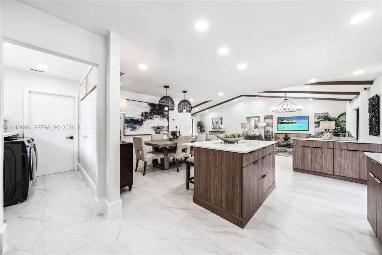 4029 NW 72nd Ave, Coral Springs, FL 33065 Photo