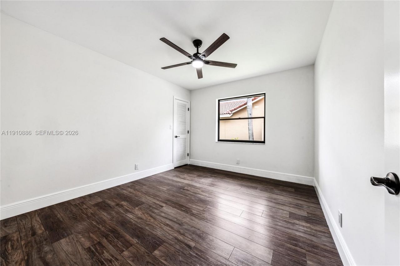 4029 NW 72nd Ave, Coral Springs, FL 33065 Photo