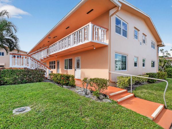331 Sheffield N, West Palm Beach, FL 33417