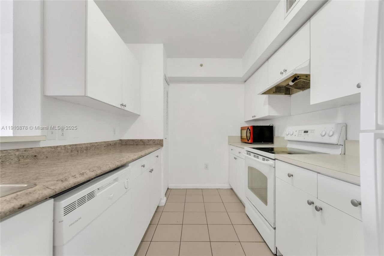 15400 SW 284th St, Unit 1312, Homestead, FL 33033 Photo