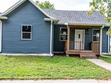1113 6th Street, Aurora, NE 68818
