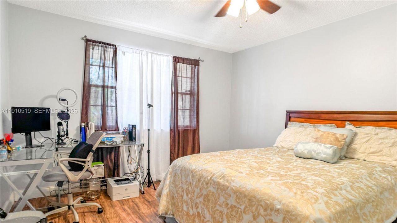 6405 W Oakland Park Blvd, Unit 2, Lauderhill, FL 33313 Photo