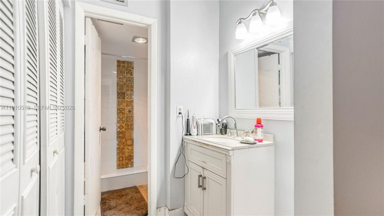 6405 W Oakland Park Blvd, Unit 2, Lauderhill, FL 33313 Photo