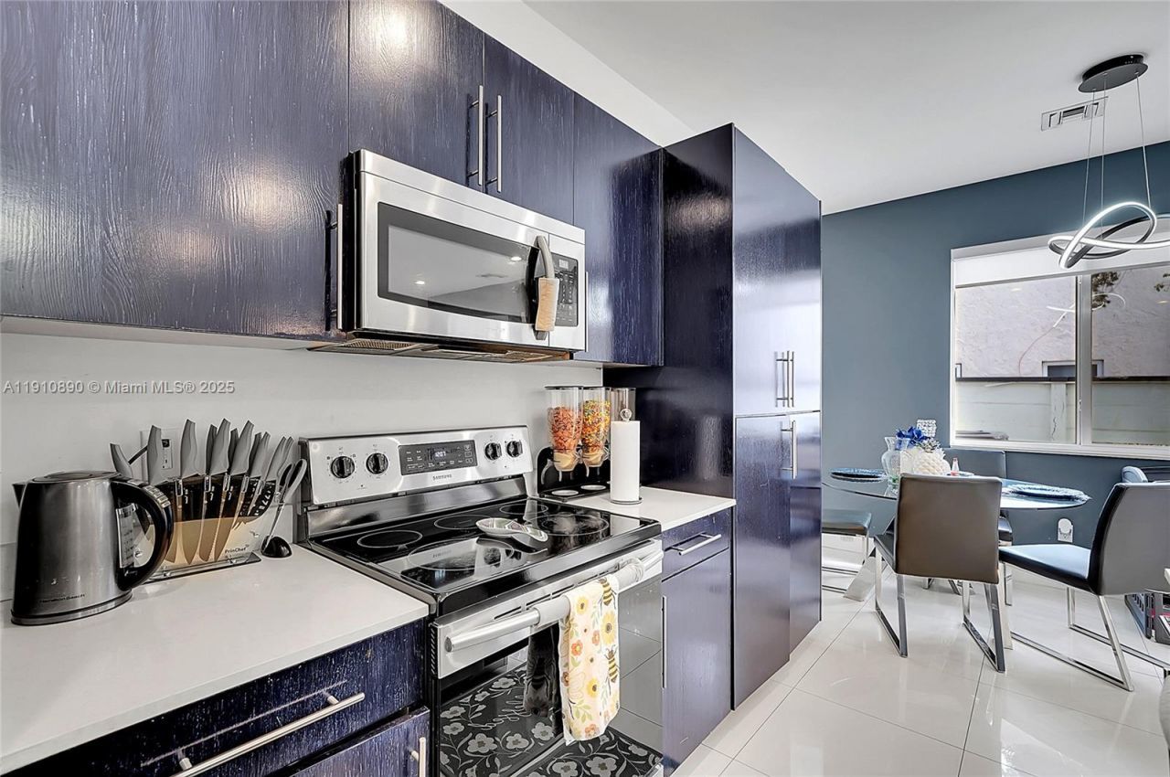 140 SE 7th Way, Pompano Beach, FL 33060 Photo