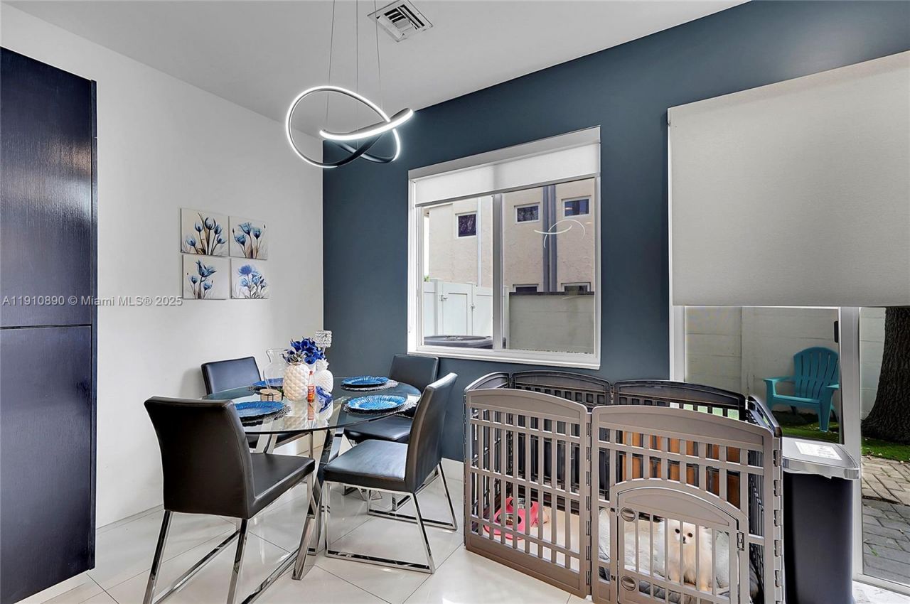 140 SE 7th Way, Pompano Beach, FL 33060 Photo