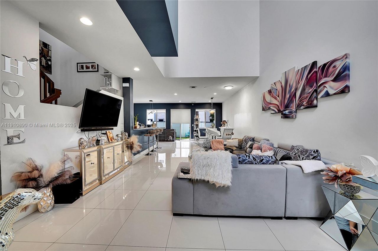 140 SE 7th Way, Pompano Beach, FL 33060 Photo