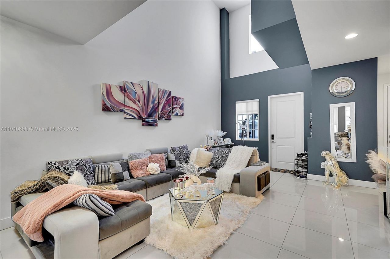 140 SE 7th Way, Pompano Beach, FL 33060 Photo