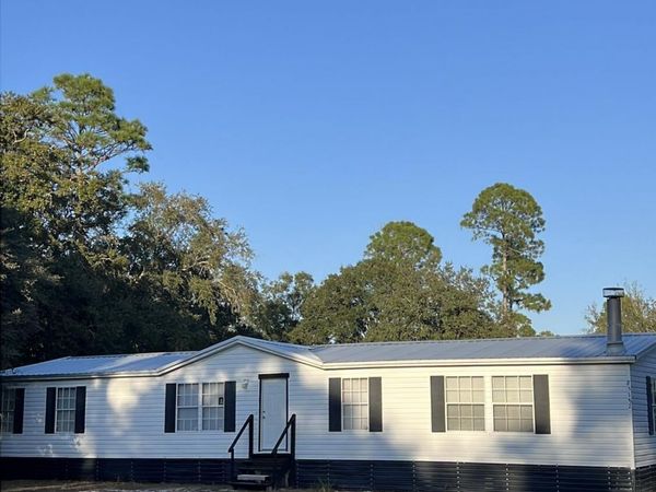 85182 LONNIE CREWS Road, Fernandina Beach, FL 32034