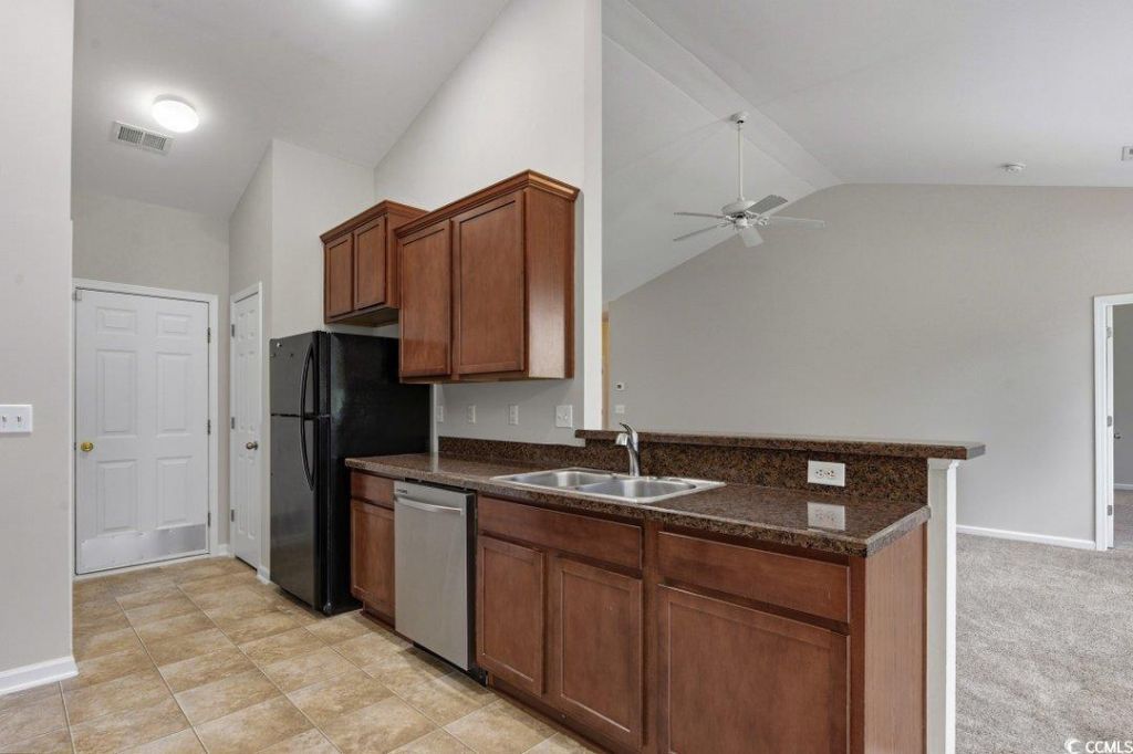 1109 Woodford Ct. Photo 10