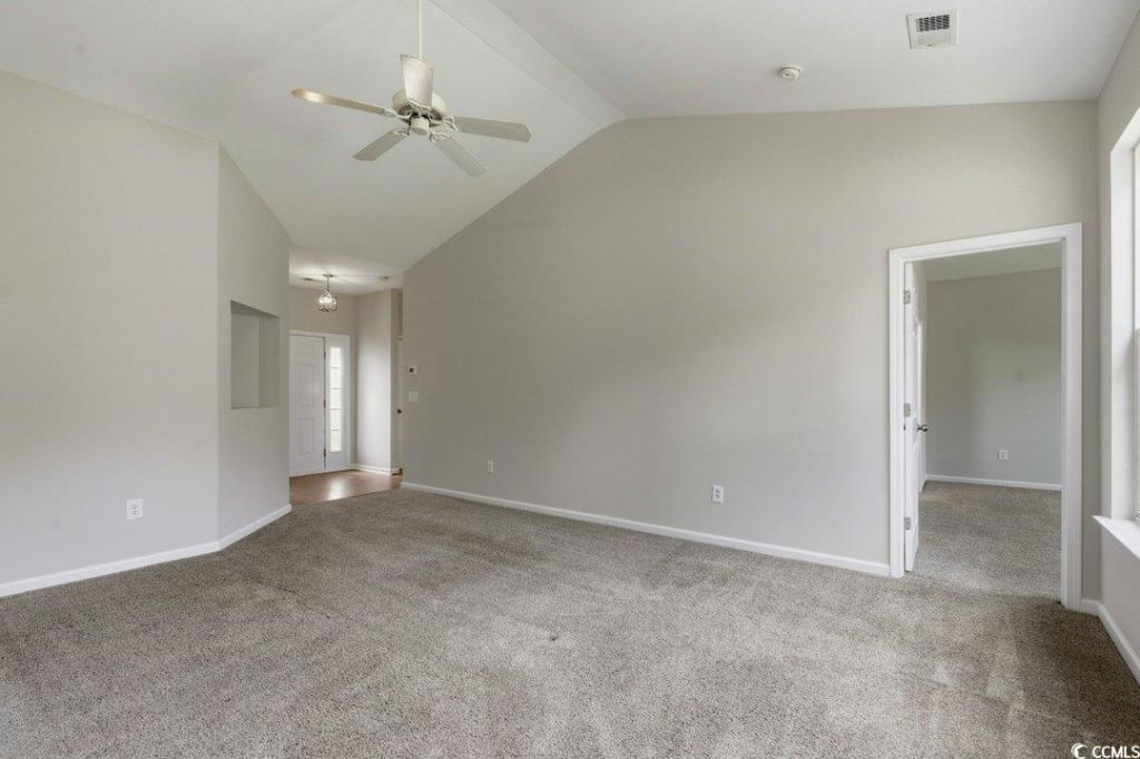 1109 Woodford Ct. Photo 6