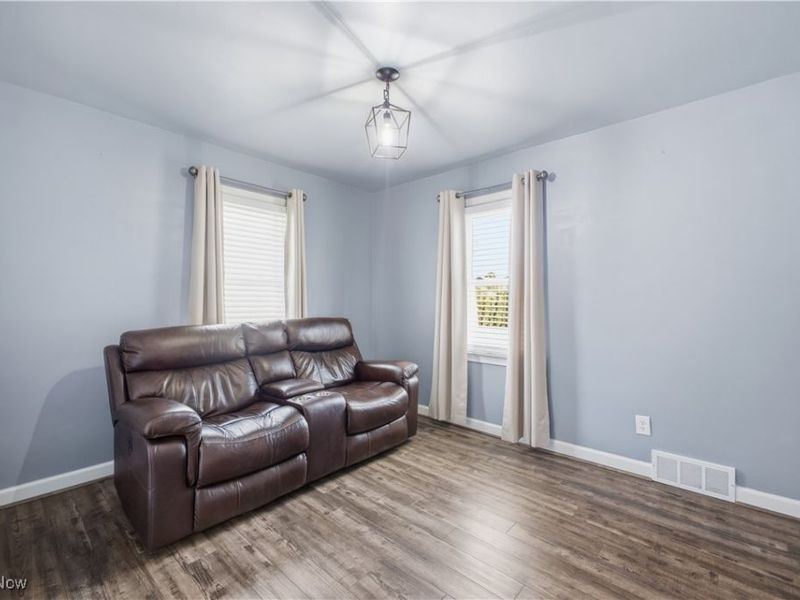 56 Jeffrey Lane, New Middletown, OH 44442 Photo 12