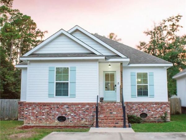 34076 TUPELO Lane, Slidell, LA 70460