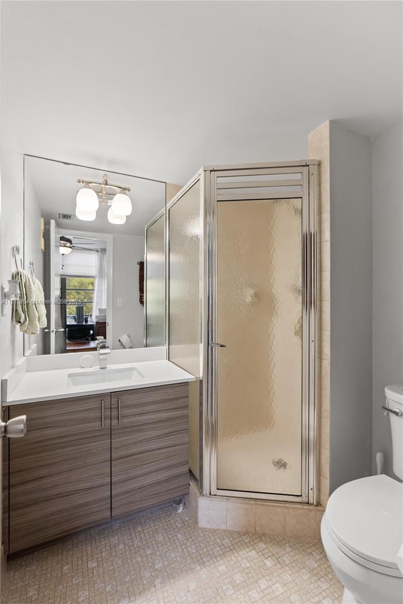 1000 Colony Point Cir, Unit 308, Pembroke Pines, FL 33026 Photo