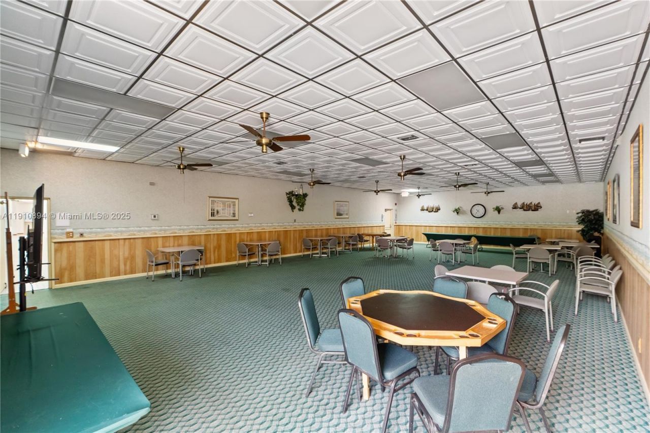 1000 Colony Point Cir, Unit 308, Pembroke Pines, FL 33026 Photo