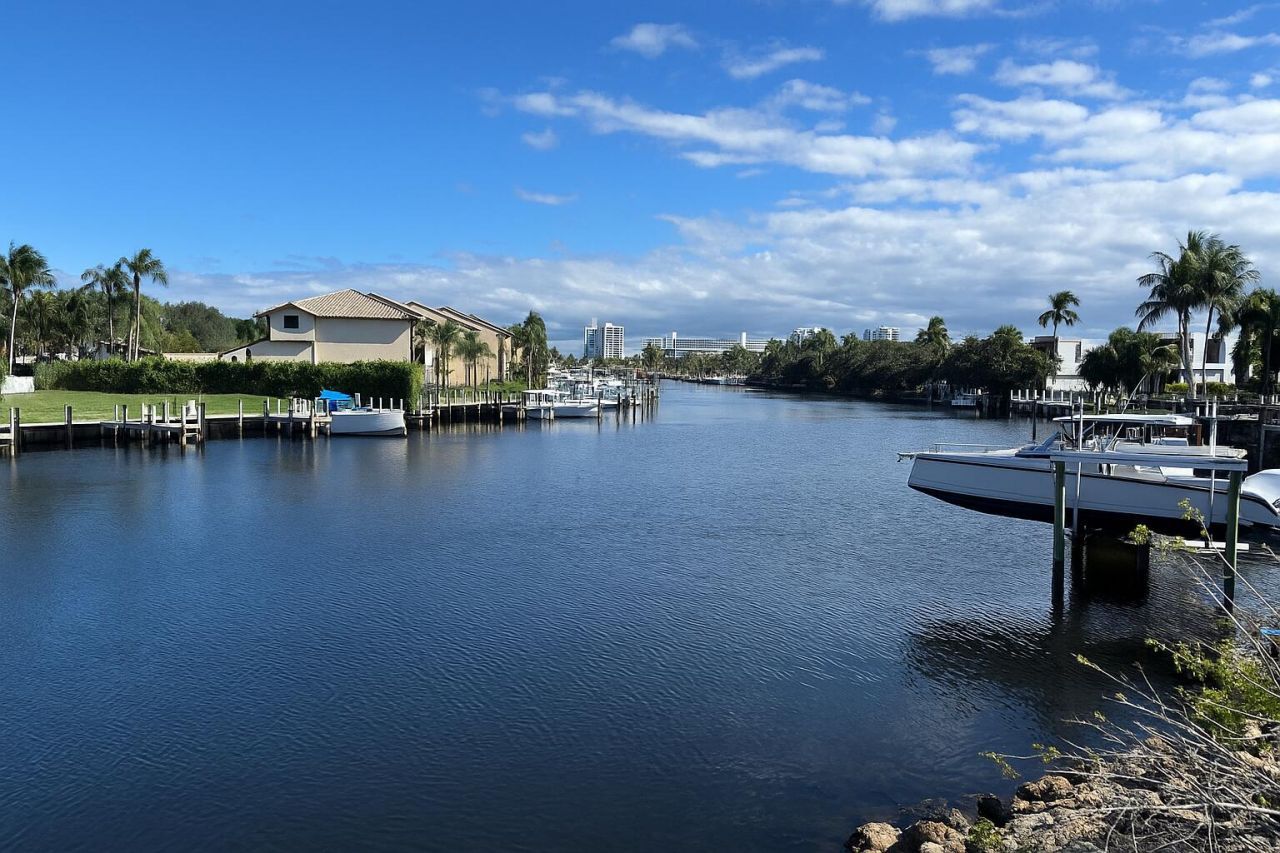 7900 N Federal Highway, Boca Raton, FL 33487 Photo