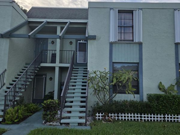 7410 NW 18th Street, Unit 206, Margate, FL 33063