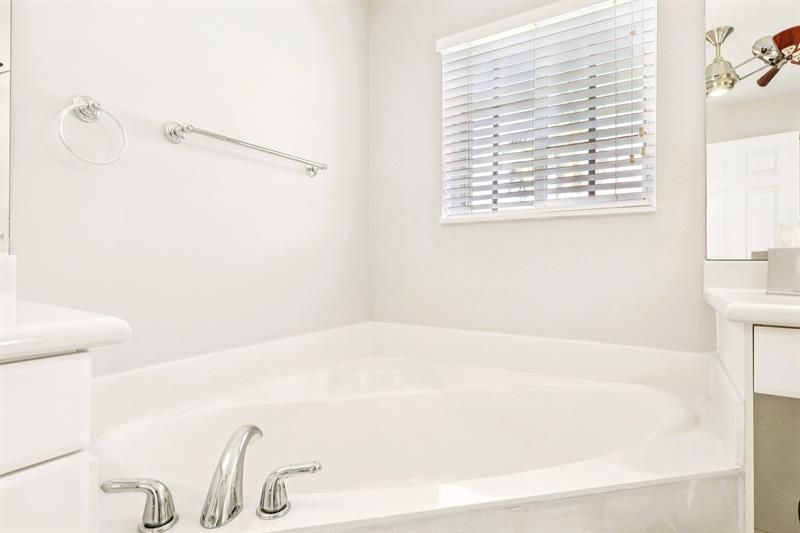 863 Vanda Terrace, Weston, FL 33327 Photo