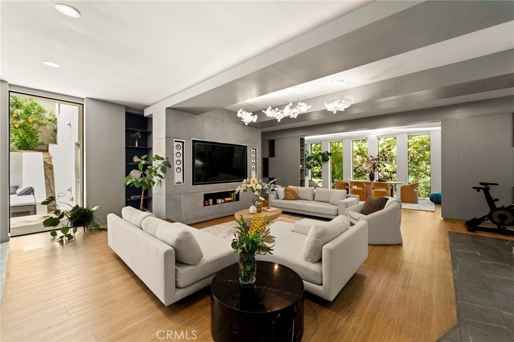 3191 Laurel Canyon Boulevard, Studio City, CA 91604 Main Photo