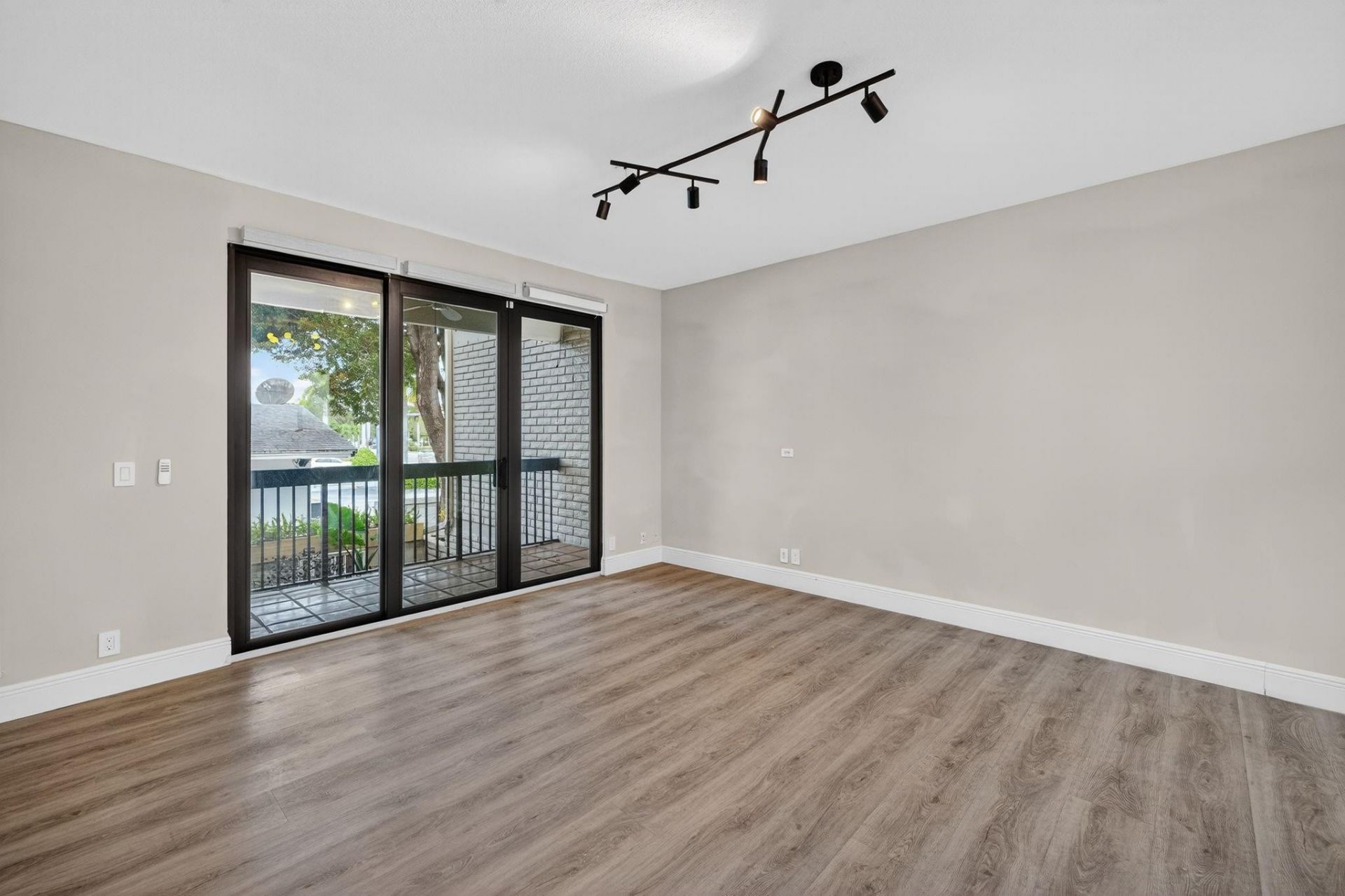 1401 NE 9th Street, Unit 41, Fort Lauderdale, FL 33304 Photo