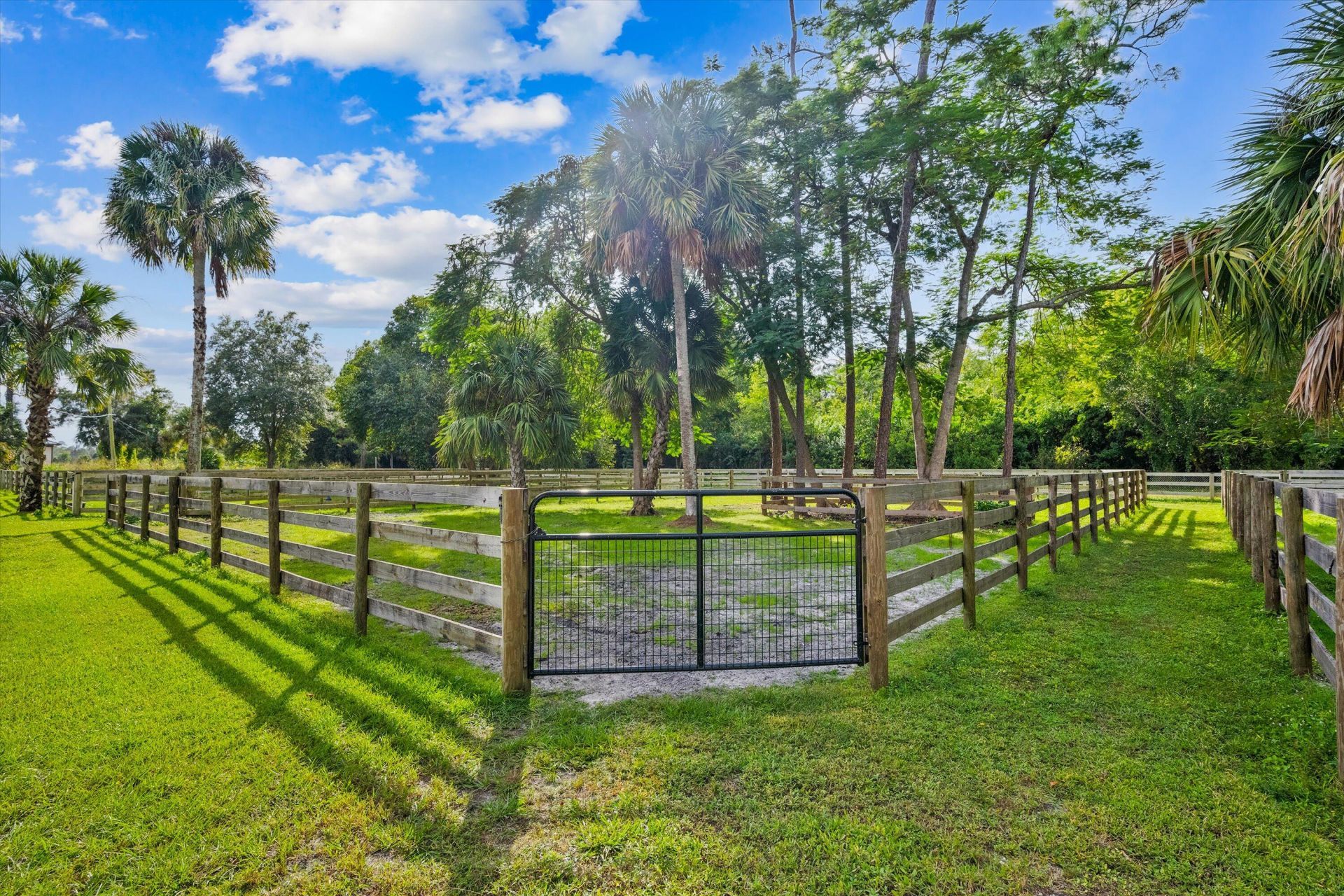 3509 C Road, Loxahatchee Groves, FL 33470 Photo