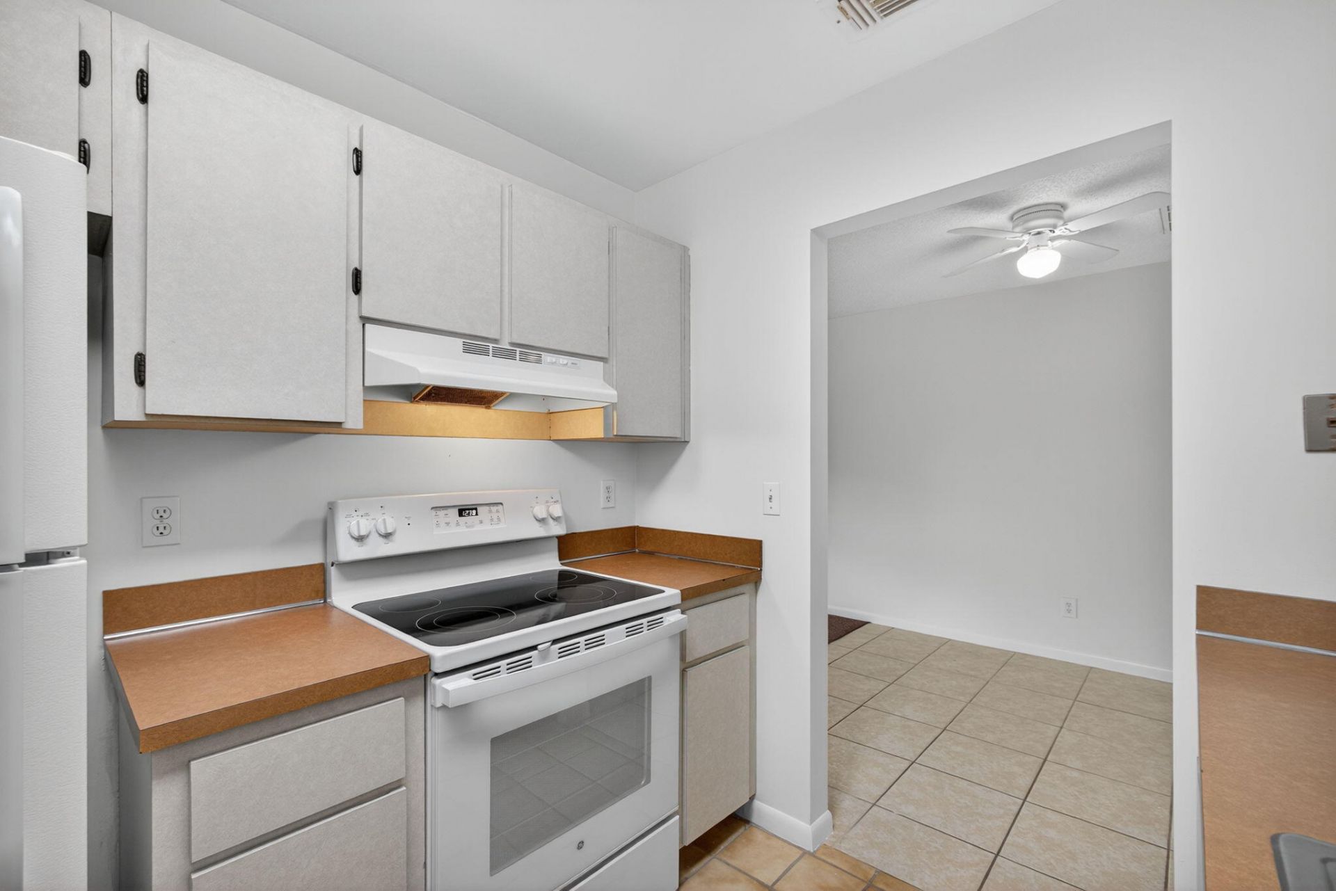 8585 Church St Se, Unit 2, Hobe Sound, FL 33455 Photo