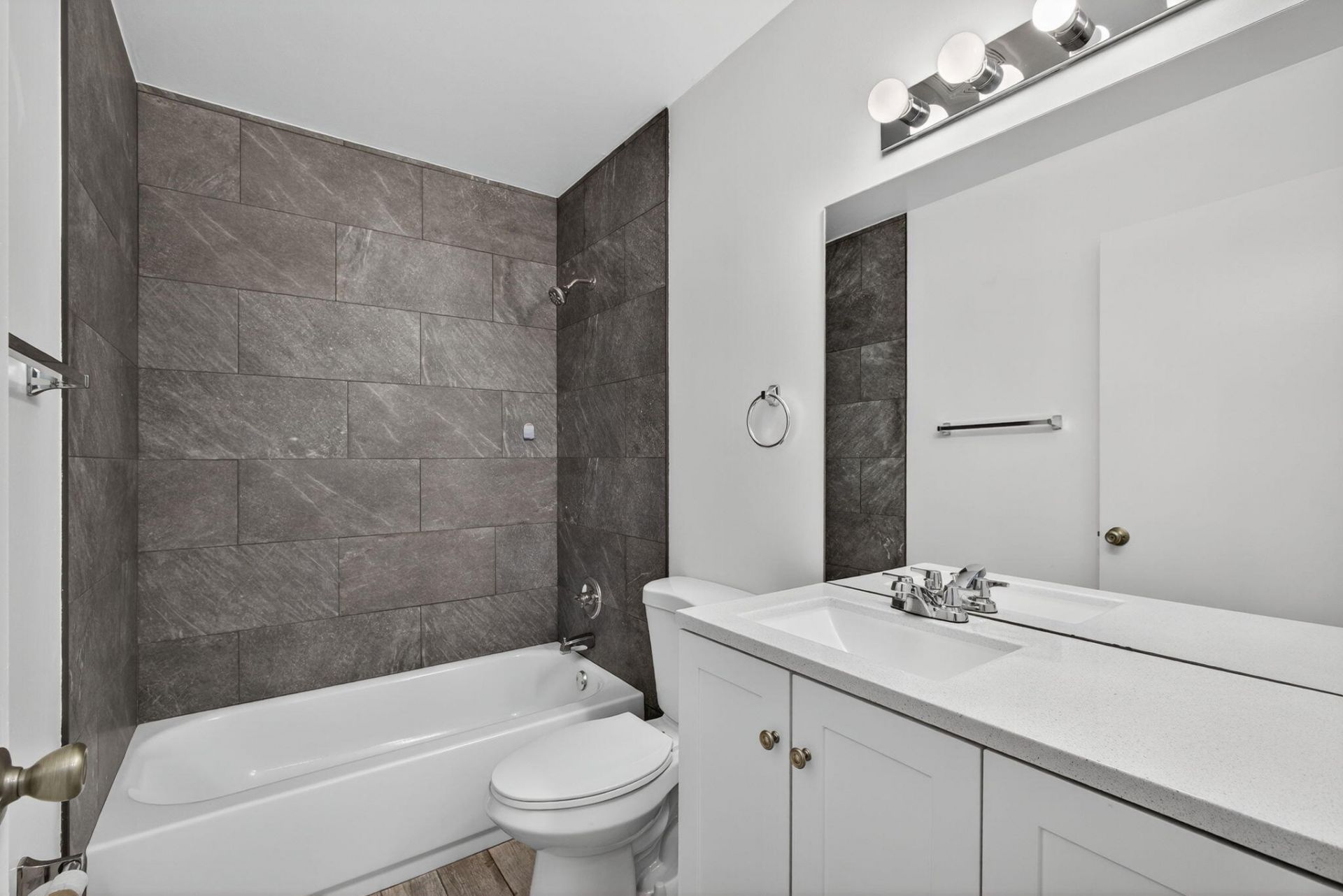 8585 Church St Se, Unit 2, Hobe Sound, FL 33455 Photo