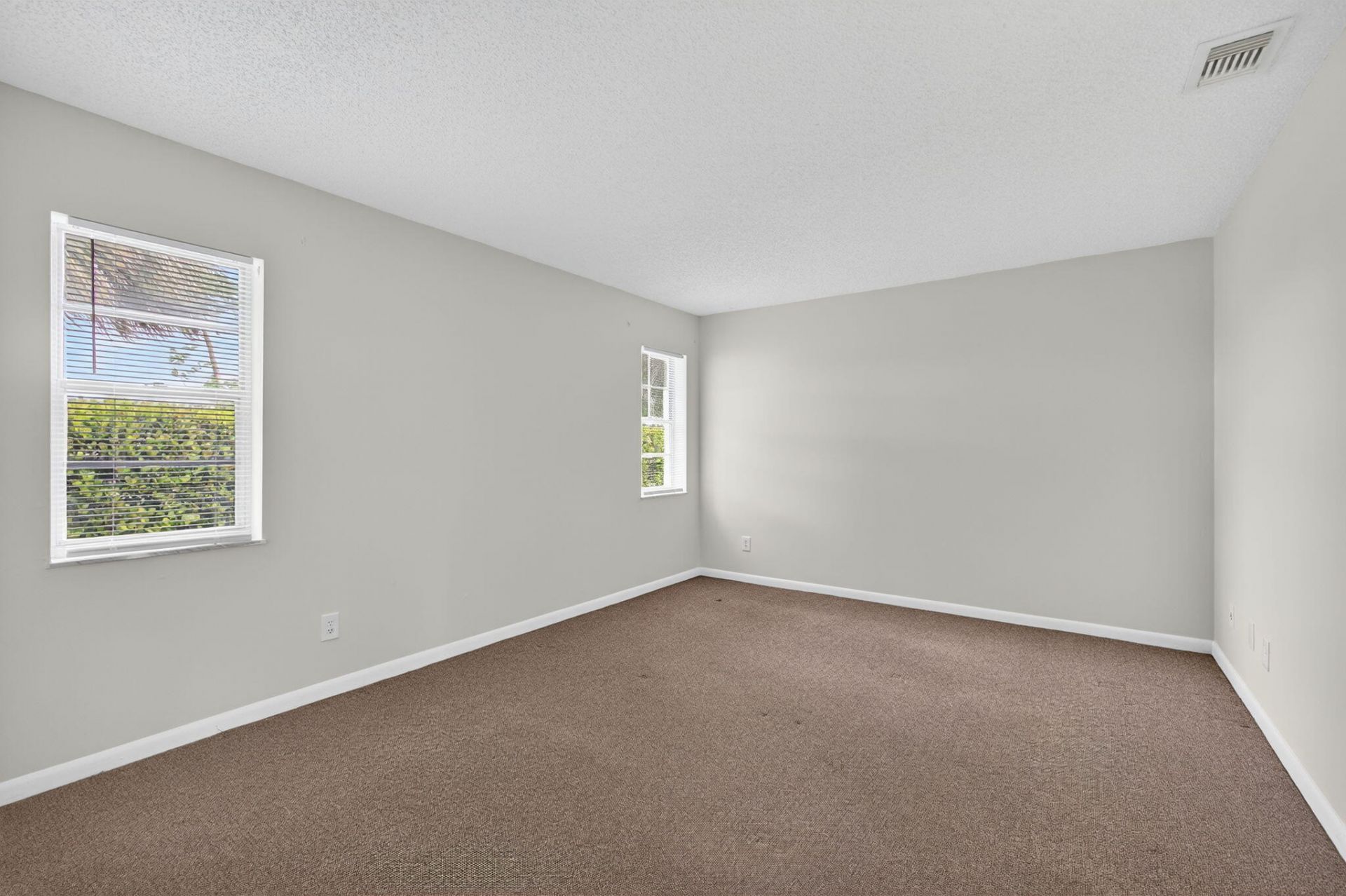 8585 Church St Se, Unit 2, Hobe Sound, FL 33455 Photo