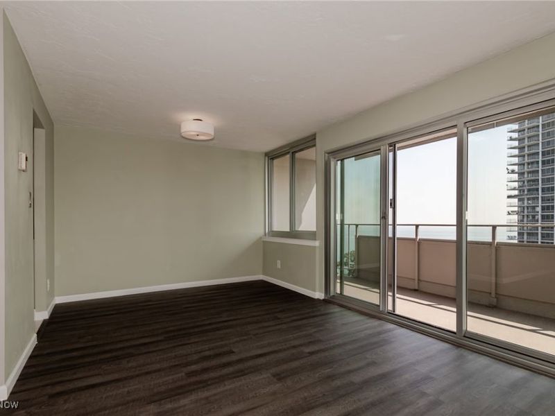 12900 Lake Avenue, Unit 1208, Lakewood, OH 44107 Photo 14