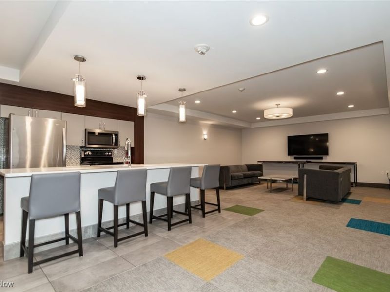 12900 Lake Avenue, Unit 1208, Lakewood, OH 44107 Photo 34