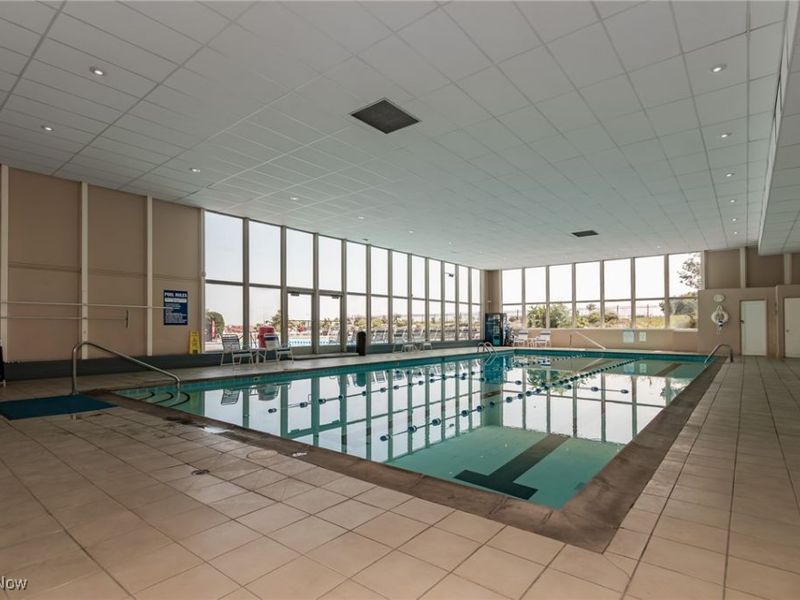 12900 Lake Avenue, Unit 1208, Lakewood, OH 44107 Photo 38