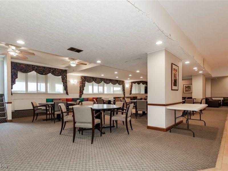 12900 Lake Avenue, Unit 1208, Lakewood, OH 44107 Photo 40