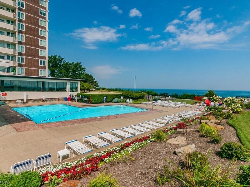 12900 Lake Avenue, Unit 1208, Lakewood, OH 44107 Photo 44