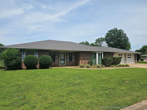 403 Steadway Avenue, Dewey, OK 74029