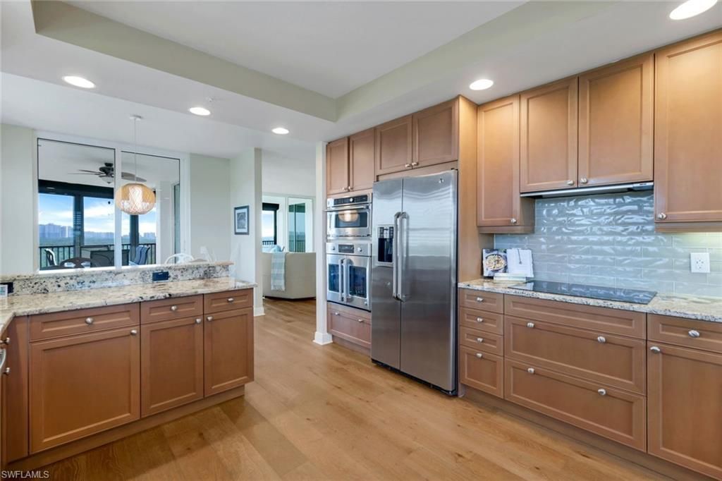 455 Cove Tower Dr, Unit 801, Naples, FL 34110 Photo
