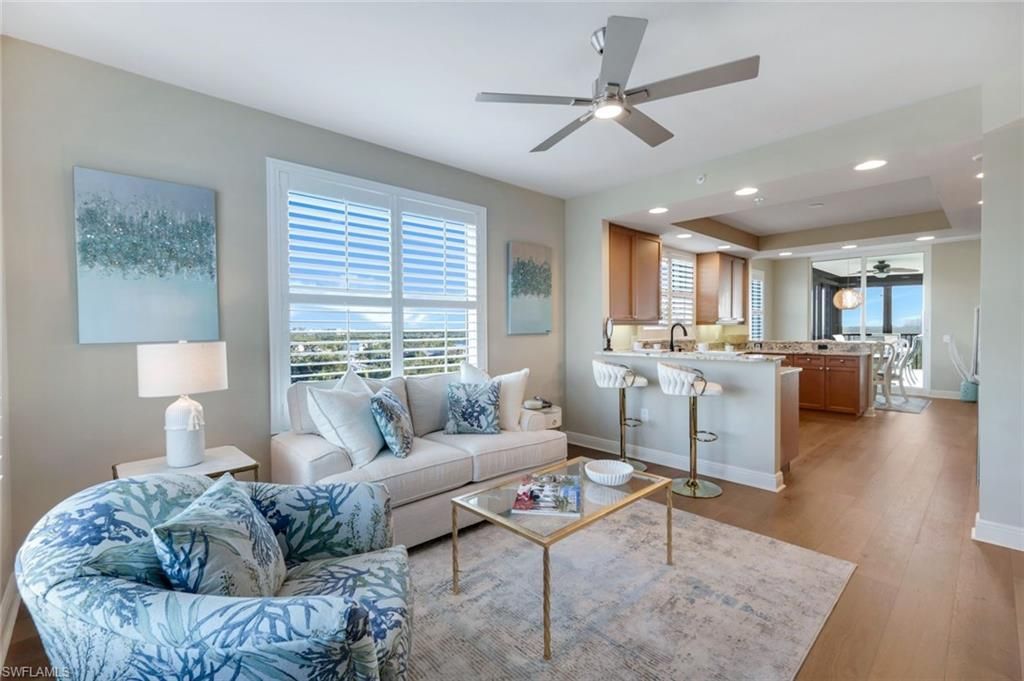 455 Cove Tower Dr, Unit 801, Naples, FL 34110 Photo