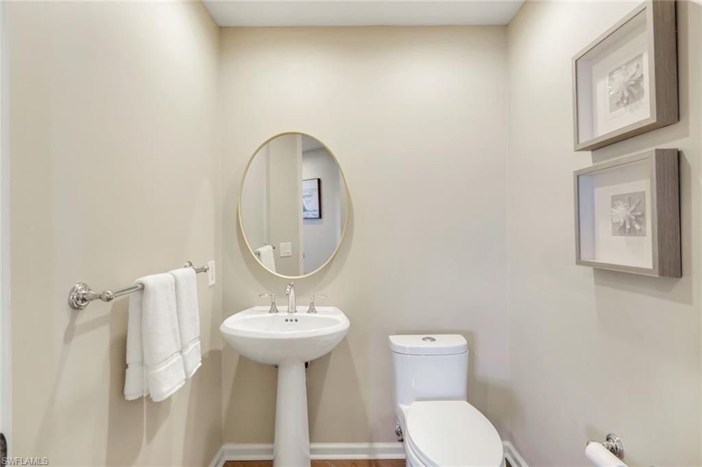 455 Cove Tower Dr, Unit 801, Naples, FL 34110 Photo