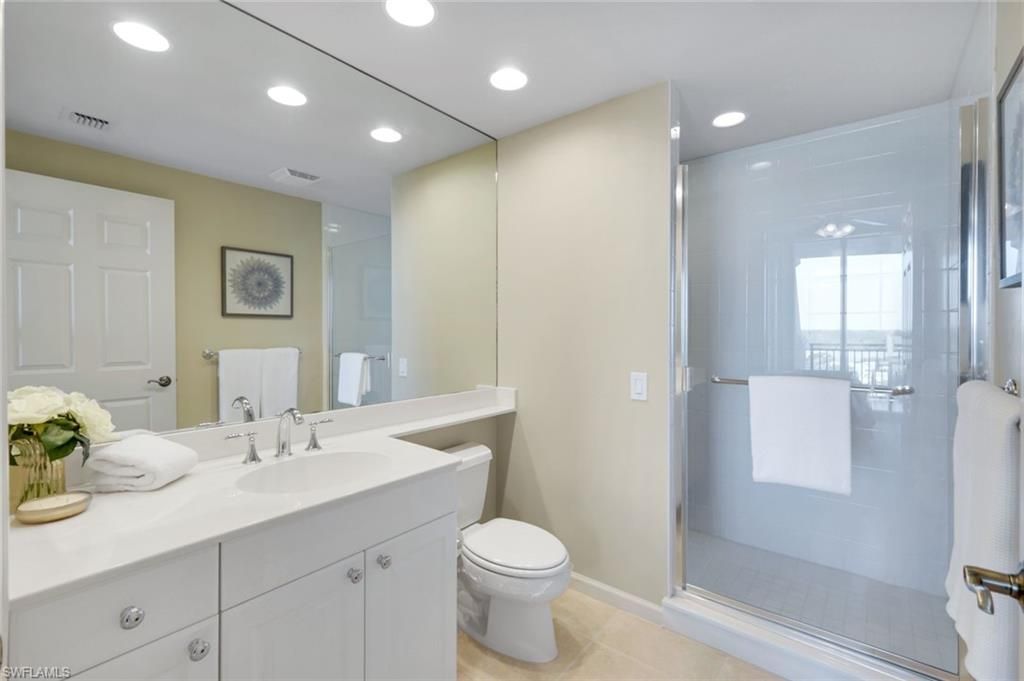 455 Cove Tower Dr, Unit 801, Naples, FL 34110 Photo