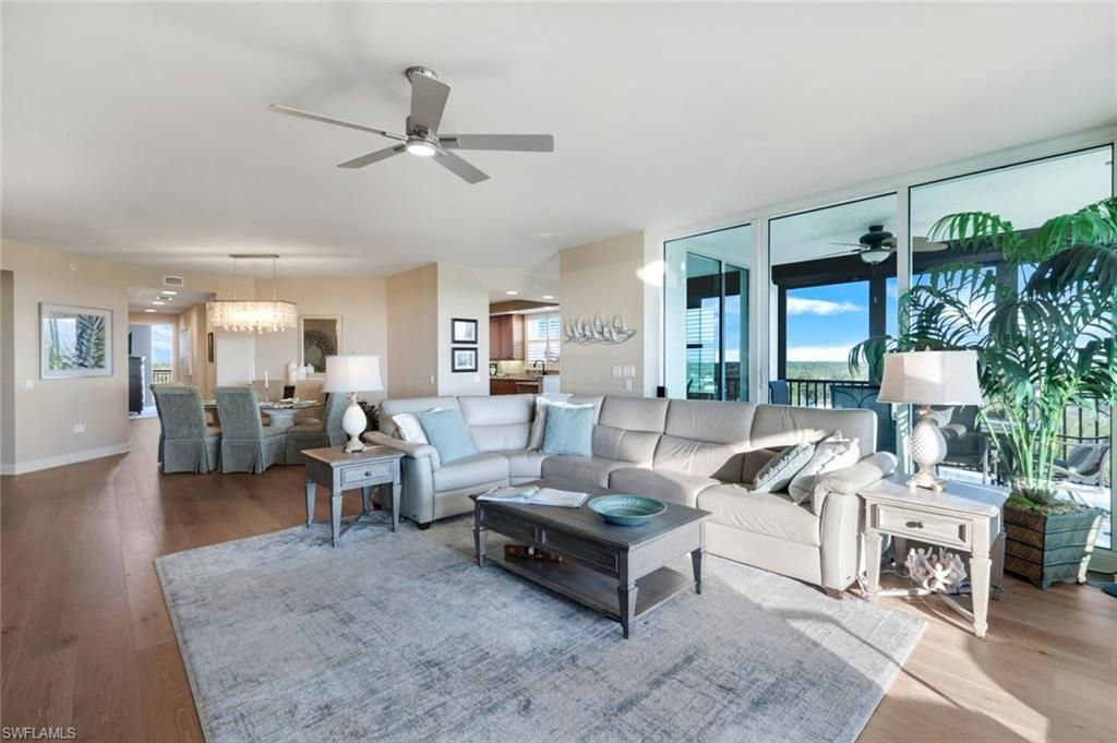 455 Cove Tower Dr, Unit 801, Naples, FL 34110 Photo