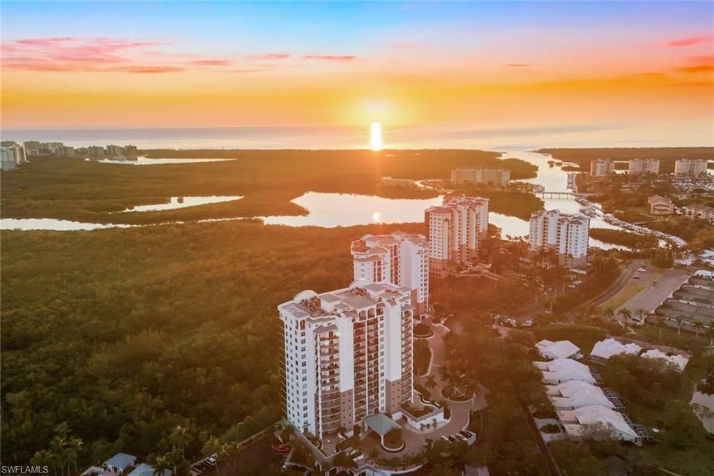 455 Cove Tower Dr, Unit 801, Naples, FL 34110 Photo