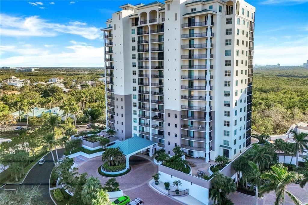 455 Cove Tower Dr, Unit 801, Naples, FL 34110 Photo