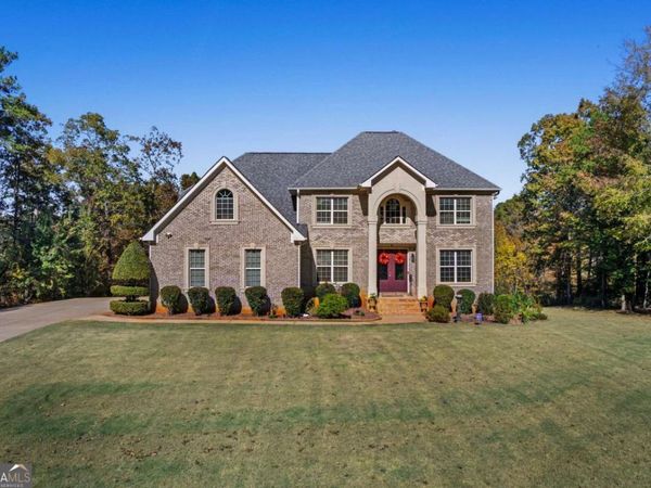 2202 Escalade Court, Conyers, GA 30094