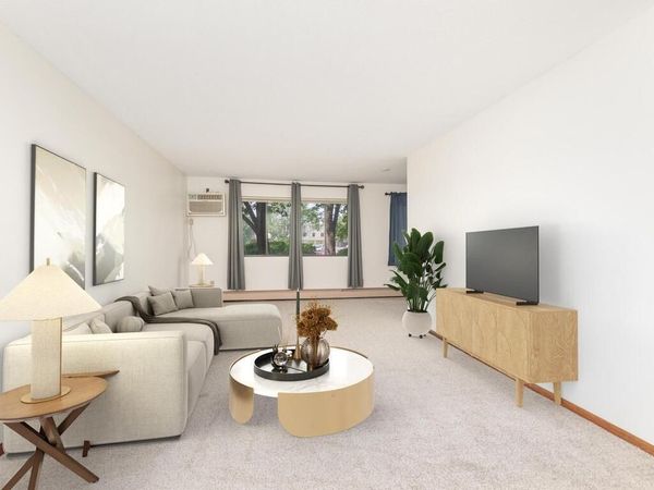 4101 Parklawn Avenue, Unit 130, Edina, MN 55435