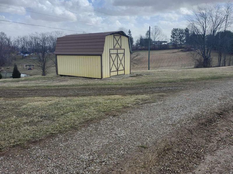 920 Hanna Lane, Londonderry, OH 45647 Photo 23