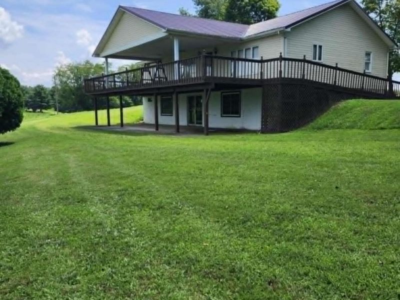 920 Hanna Lane, Londonderry, OH 45647 Photo 4